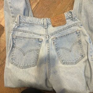 Vintage Levi’s 551 READ SIZING DESCRIPTION